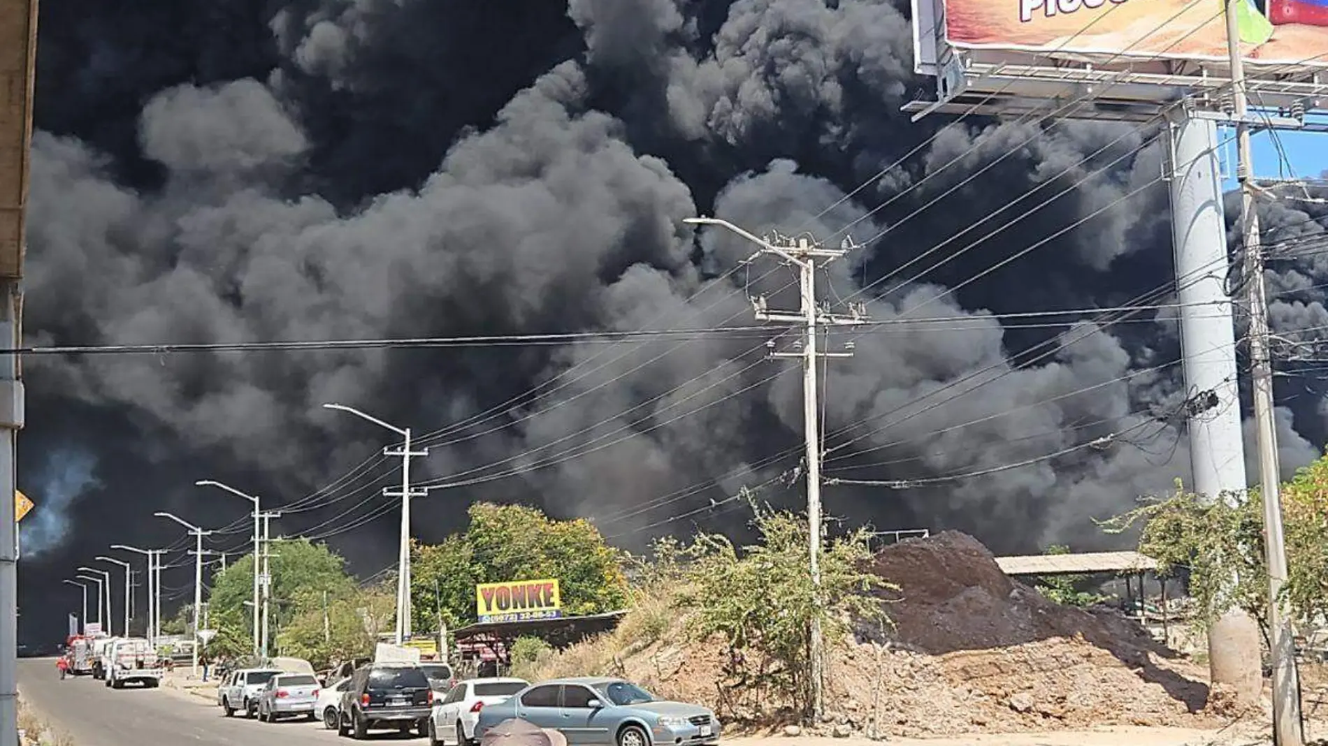 _Yonkes -Incendio-Culiacán